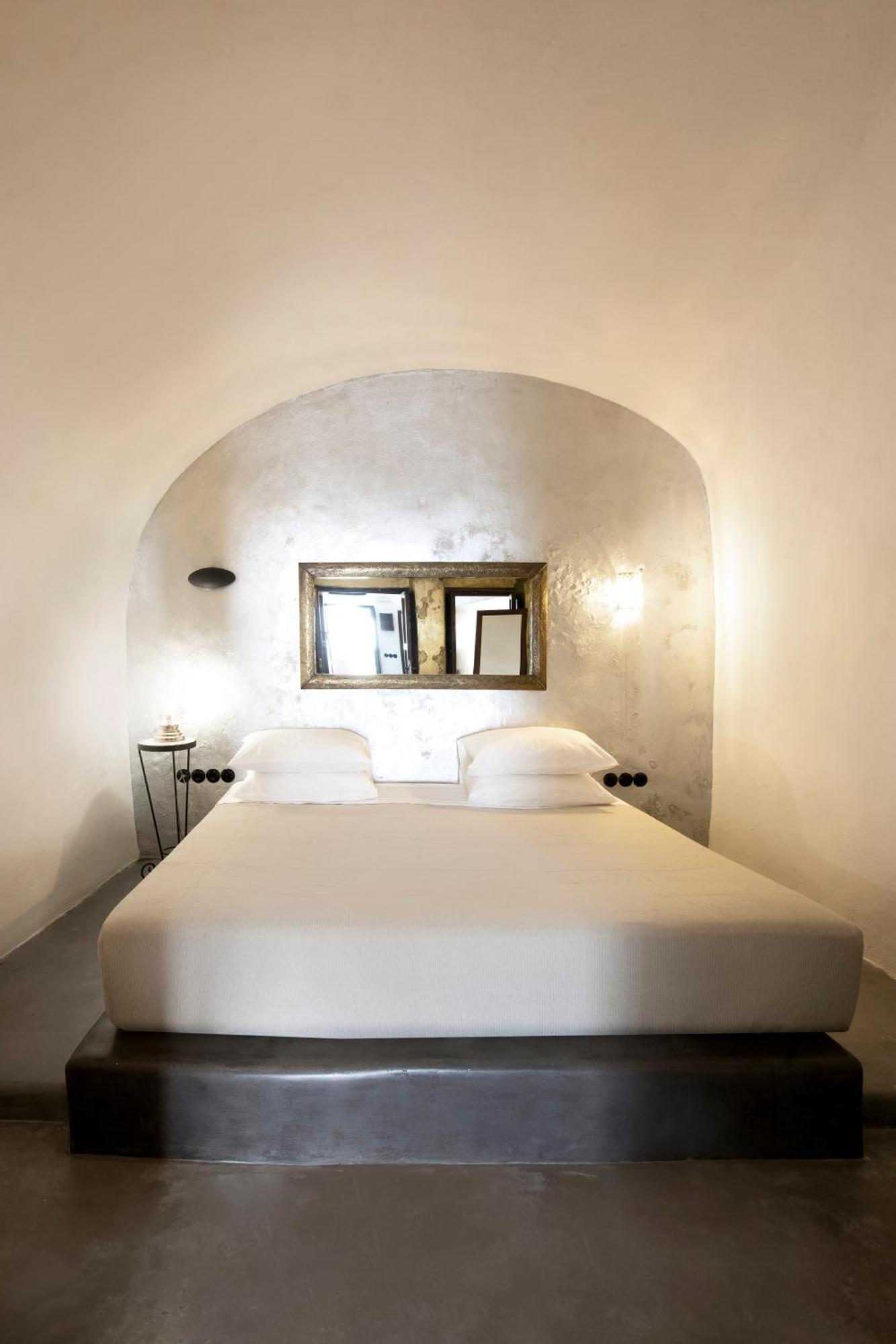 Ducato Wine 4* Megalochori (Santorini)