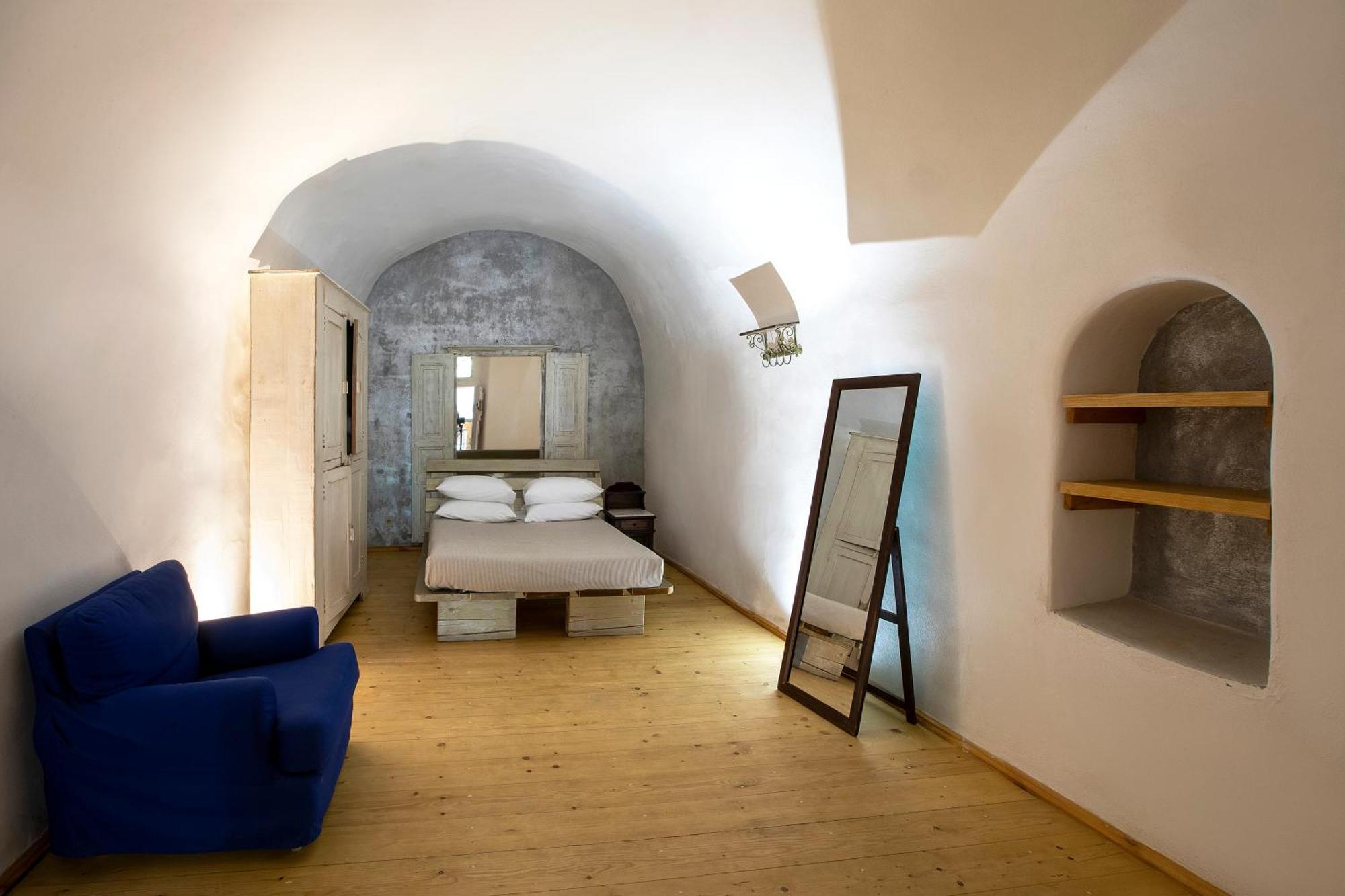 Ducato Wine Resort Megalochori (Santorini)