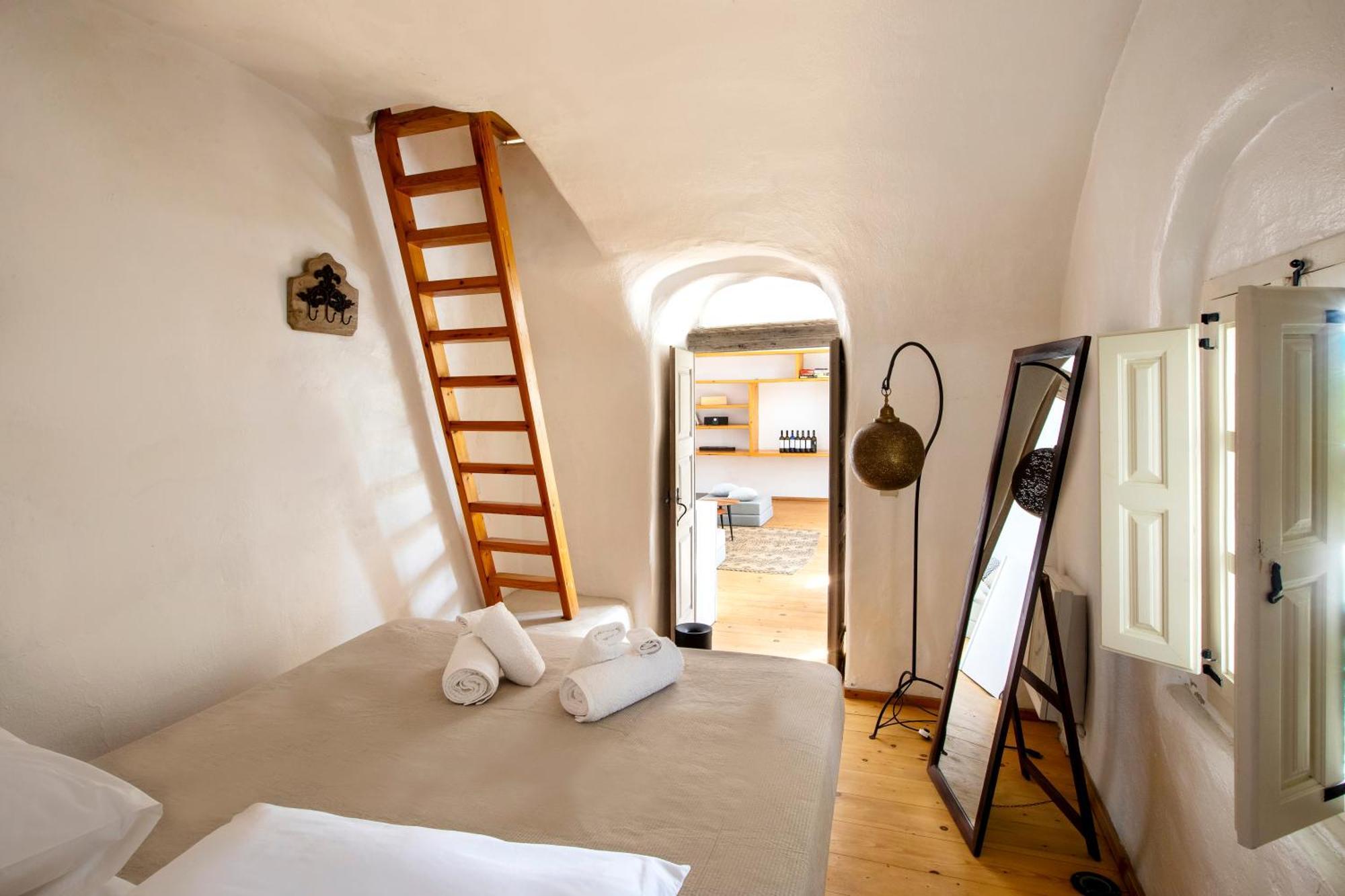 Resort Ducato Wine Megalochori (Santorini)