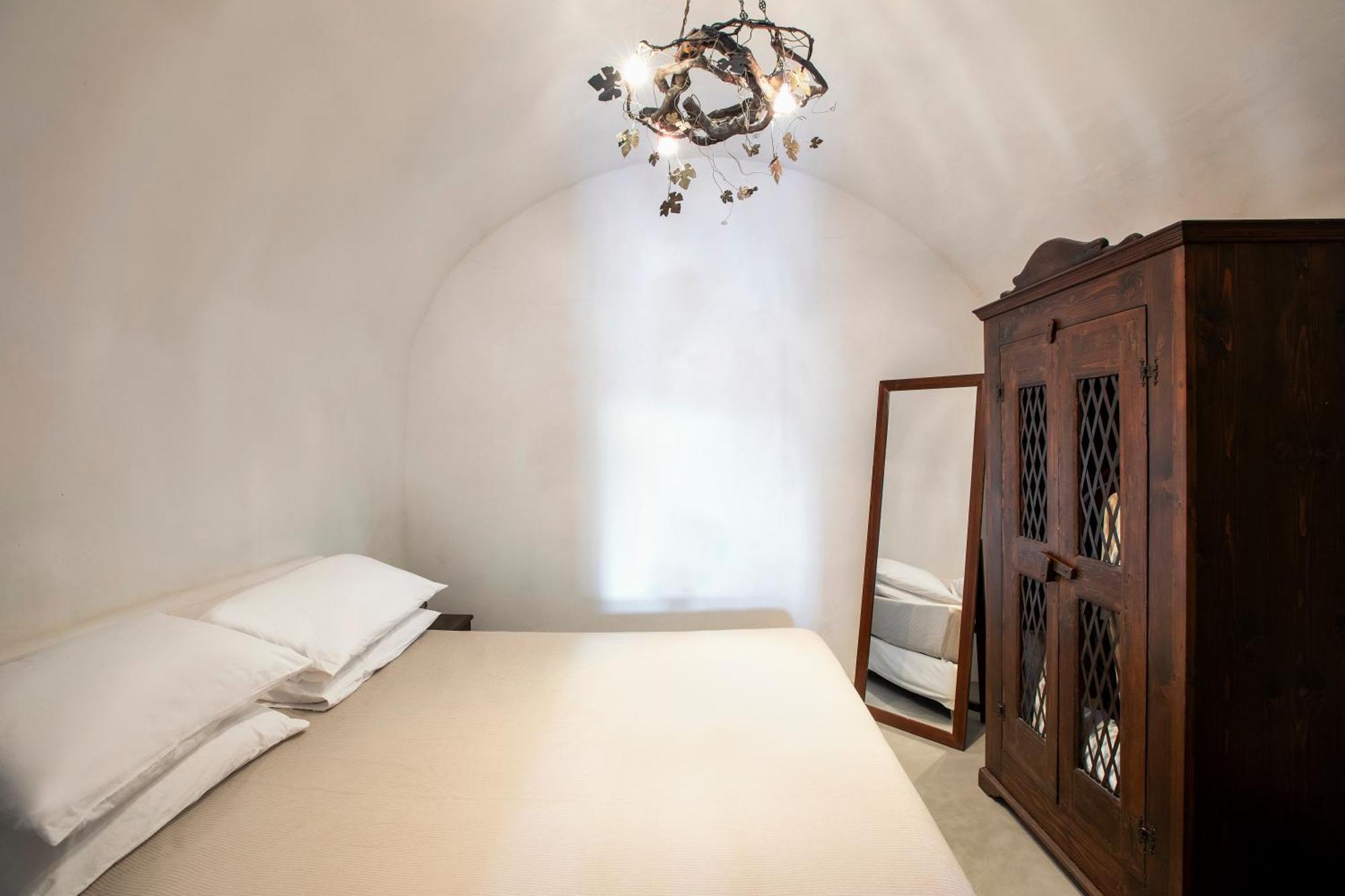 Ducato Wine Resort Megalochori (Santorini)
