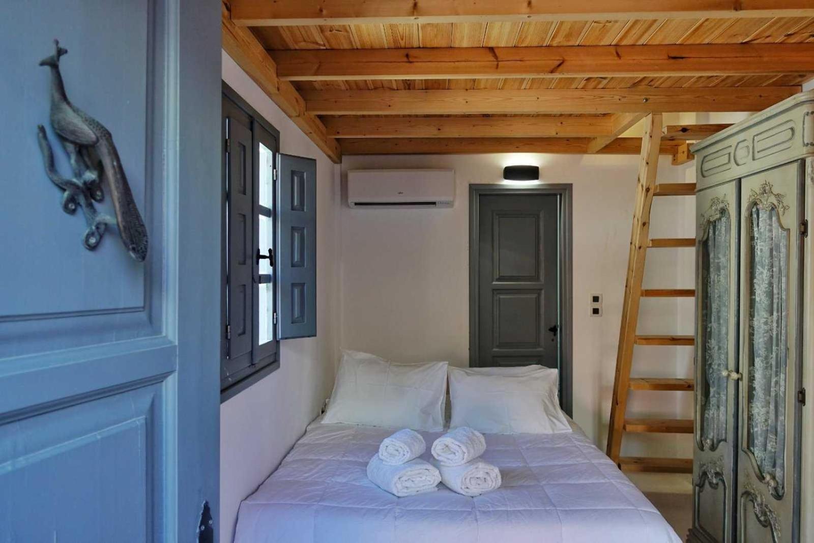Resort Ducato Wine Megalochori (Santorini)